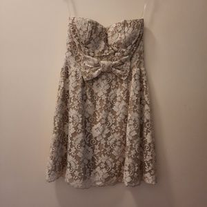 Lace Dress - Tan S